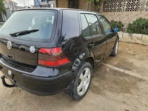 Volkswagen Golf 2004 Black