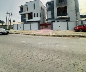 5bdrm Duplex in Ogudu Gra 2 Lagos for sale