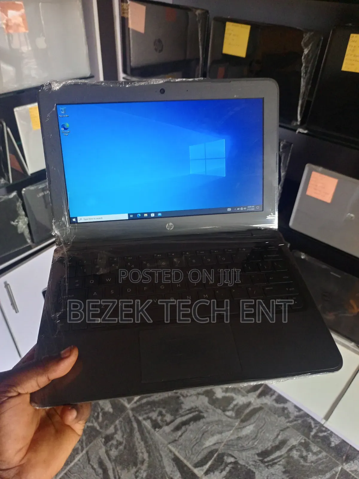New Laptop HP Stream 11 Pro G4 EE 4GB Intel Pentium SSD 60GB