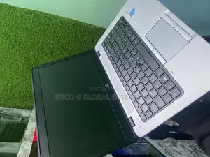 Laptop HP EliteBook 840 G2 8GB Intel Core i5 HDD 500GB