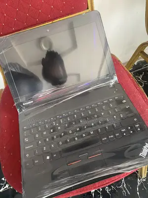 New Laptop Lenovo 4GB Intel HDD 250GB