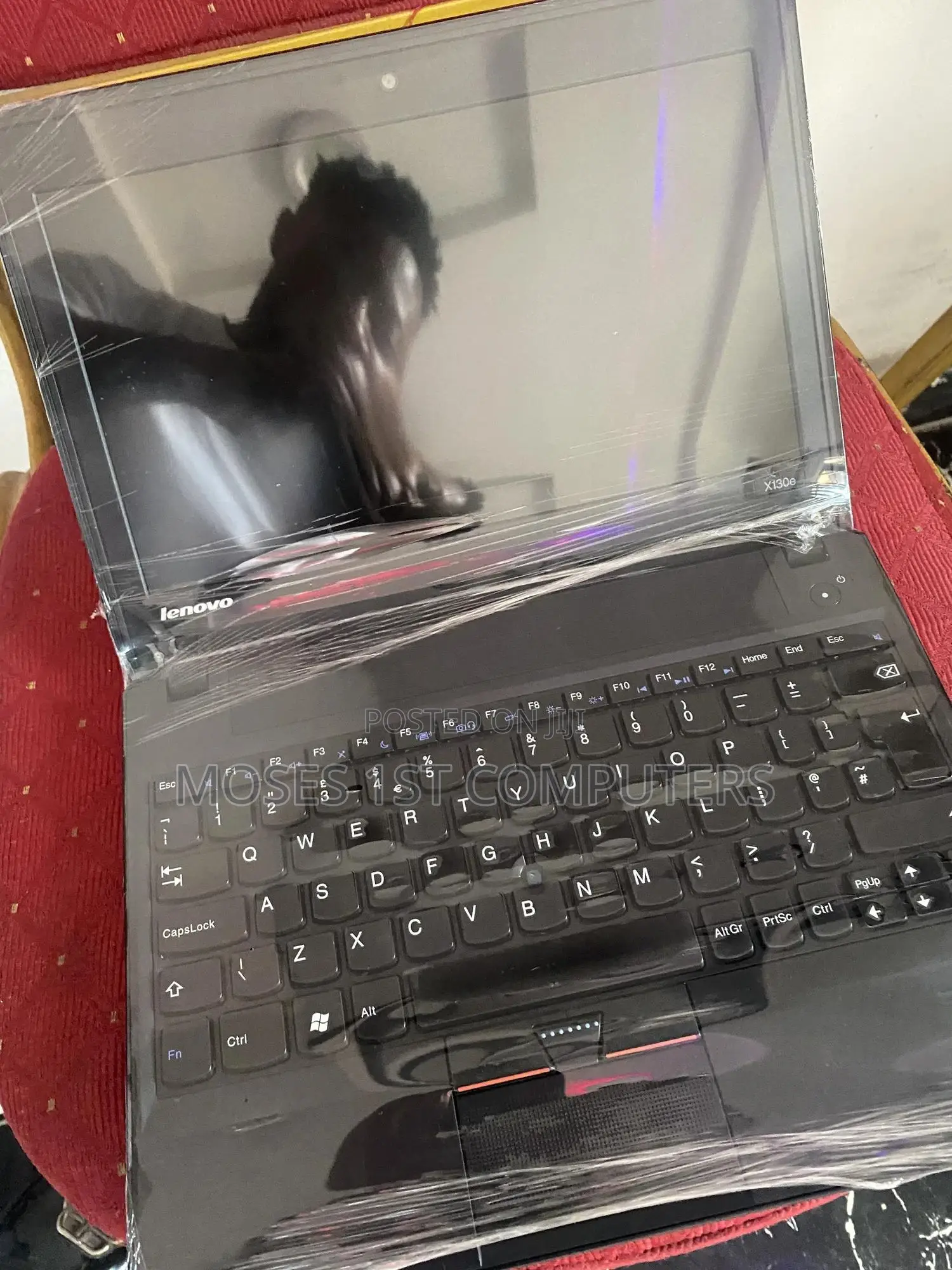 New Laptop Lenovo 4GB Intel HDD 250GB