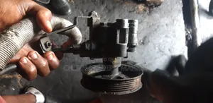 Power Steering Pump for Toyota Camry 2000 Model