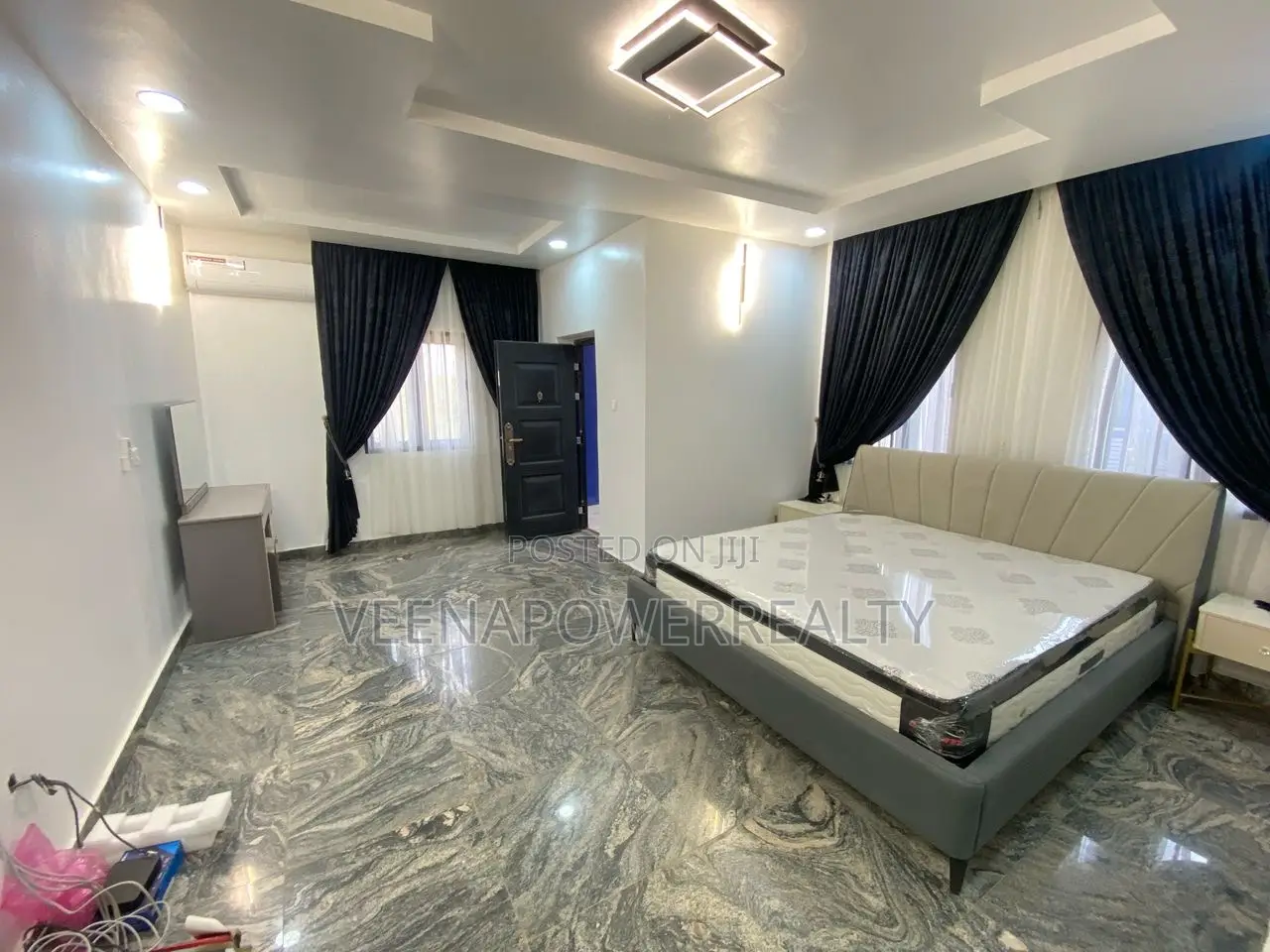 Furnished 3bdrm Apartment in Mabushi for sale