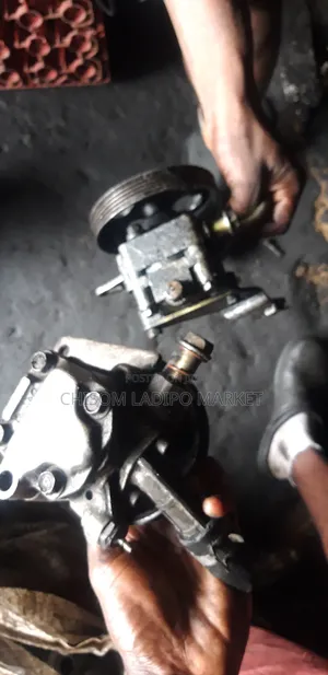 Power Steering Pump for Mazda 626