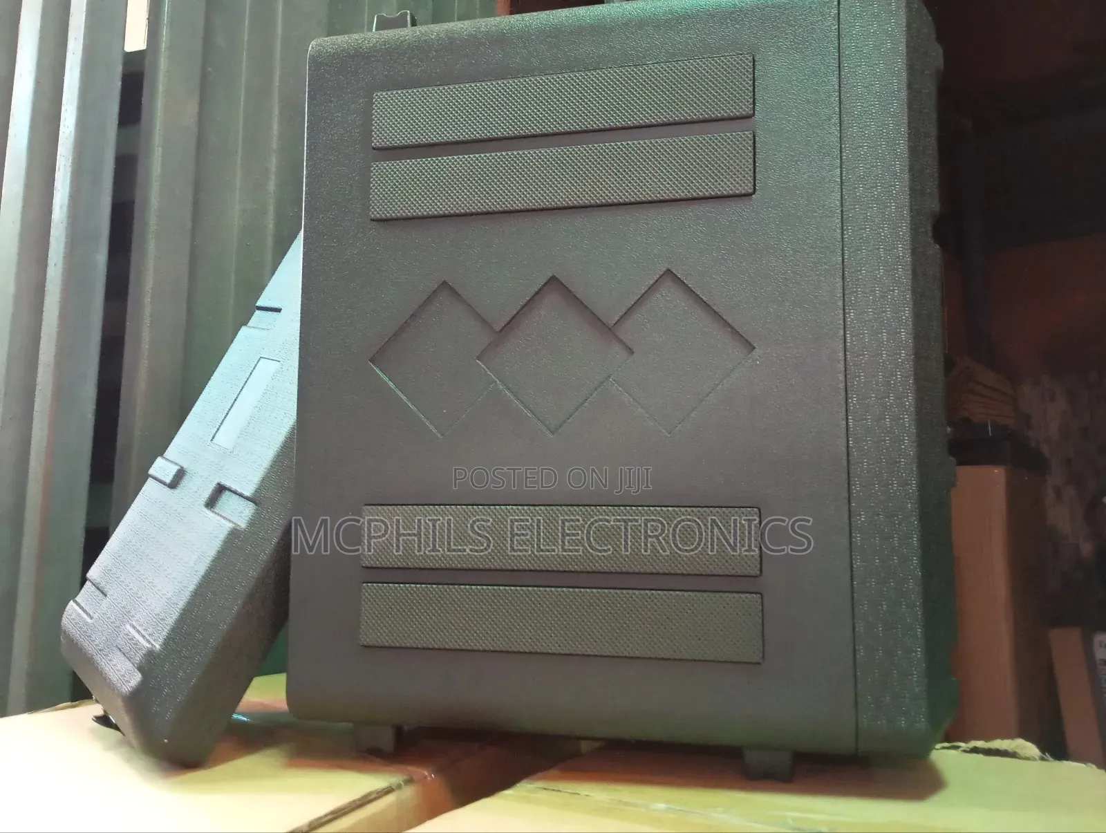 6u Amp Flight Casing
