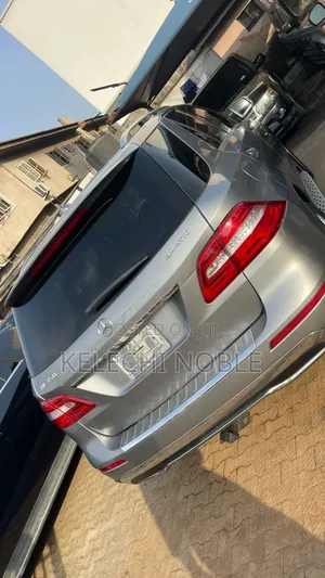 Mercedes-Benz M Class ML 350 4Matic 2012 Gray