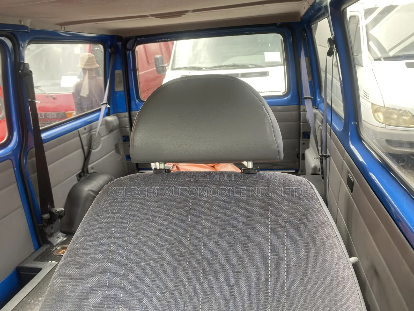 Ford Transit 2002 Blue