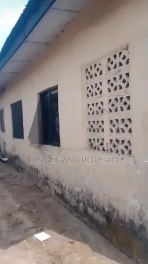 4bdrm Bungalow in World Bank, Owerri for sale