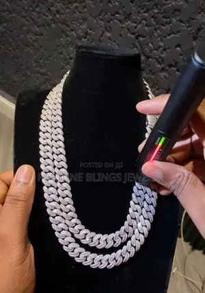 Vvs1 Moissanite Cuban Men Necklace.