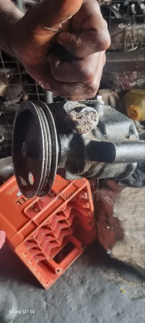 Power Steering Pump for Toyota Solara 1998,2002