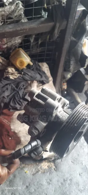 Power Steering Pump for Toyota Tundra