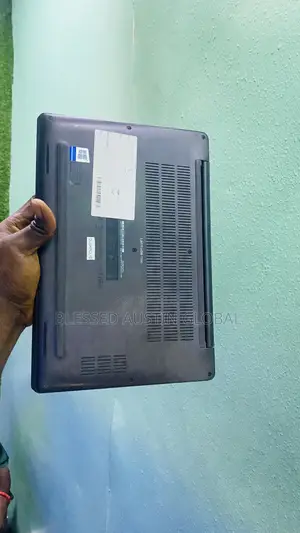 Laptop Dell Latitude 7300 16GB Intel Core I7 SSD 256GB