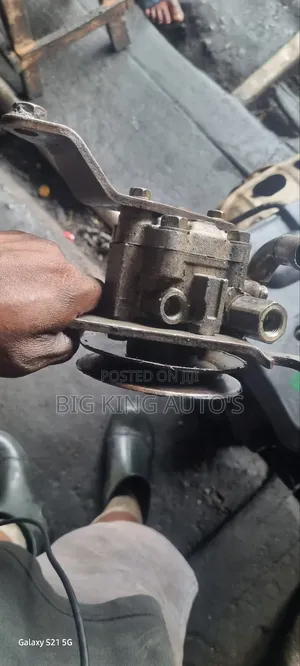 Power Steering Pump for Infinit Qx56