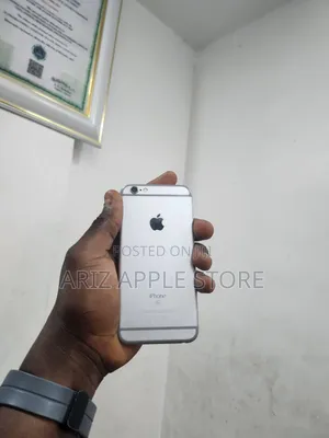 Photo - Apple iPhone 6s 32 GB White