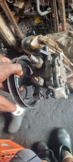 Power Steering Pump for Mitsubishi Lancer