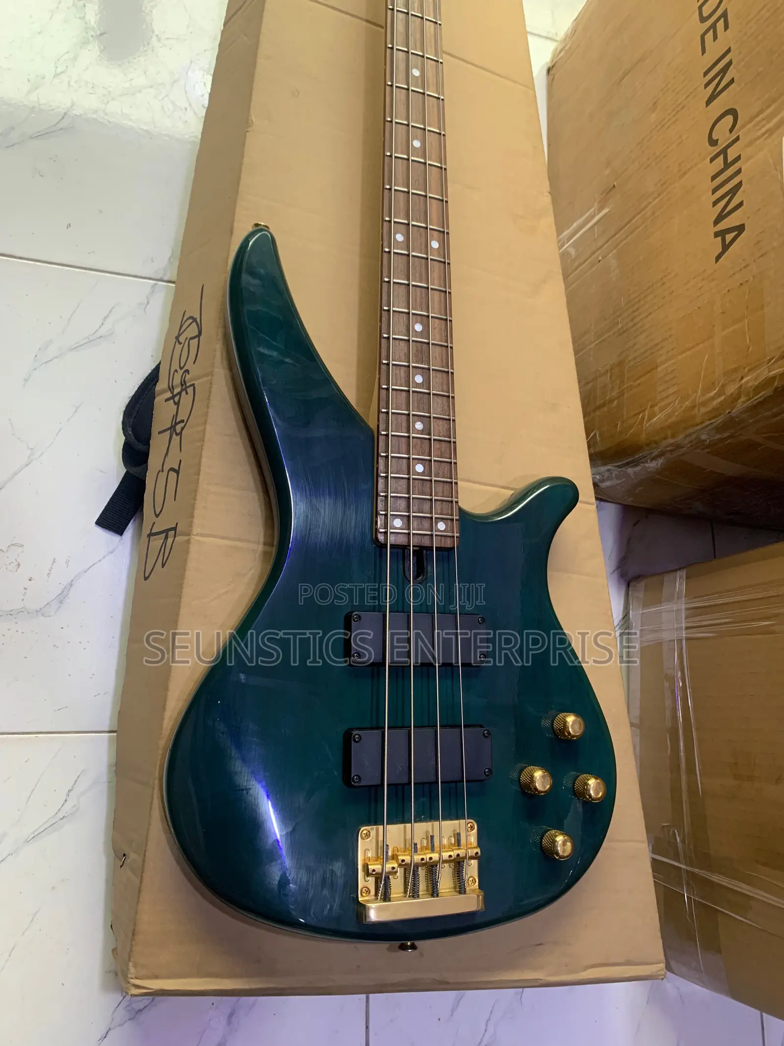 Quality Yamaha RBX 760a Four String Active Bass Guitar