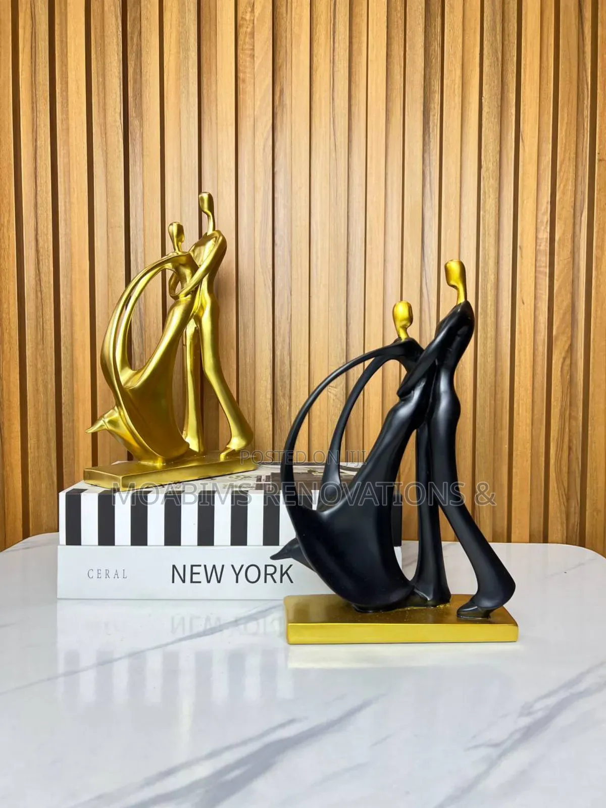 Couple Resin Figures Decor. Black Gold