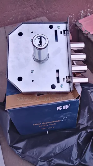 Heavy Duty Jam Lock Key With 5 Keys (Sd Product)