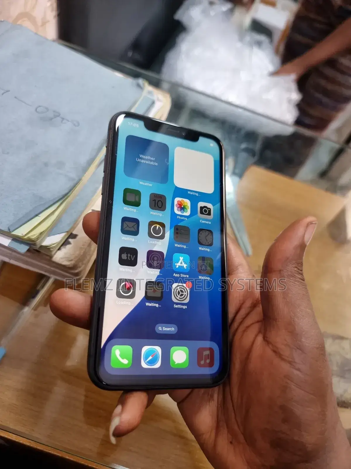Apple iPhone 11 64 GB Black