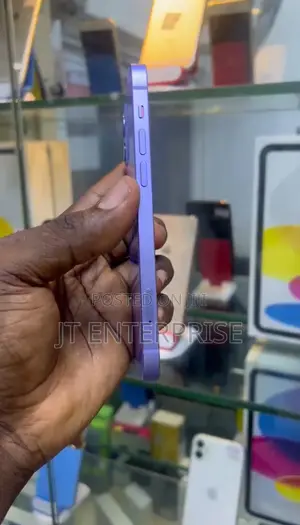 Apple iPhone 12 64 GB Green