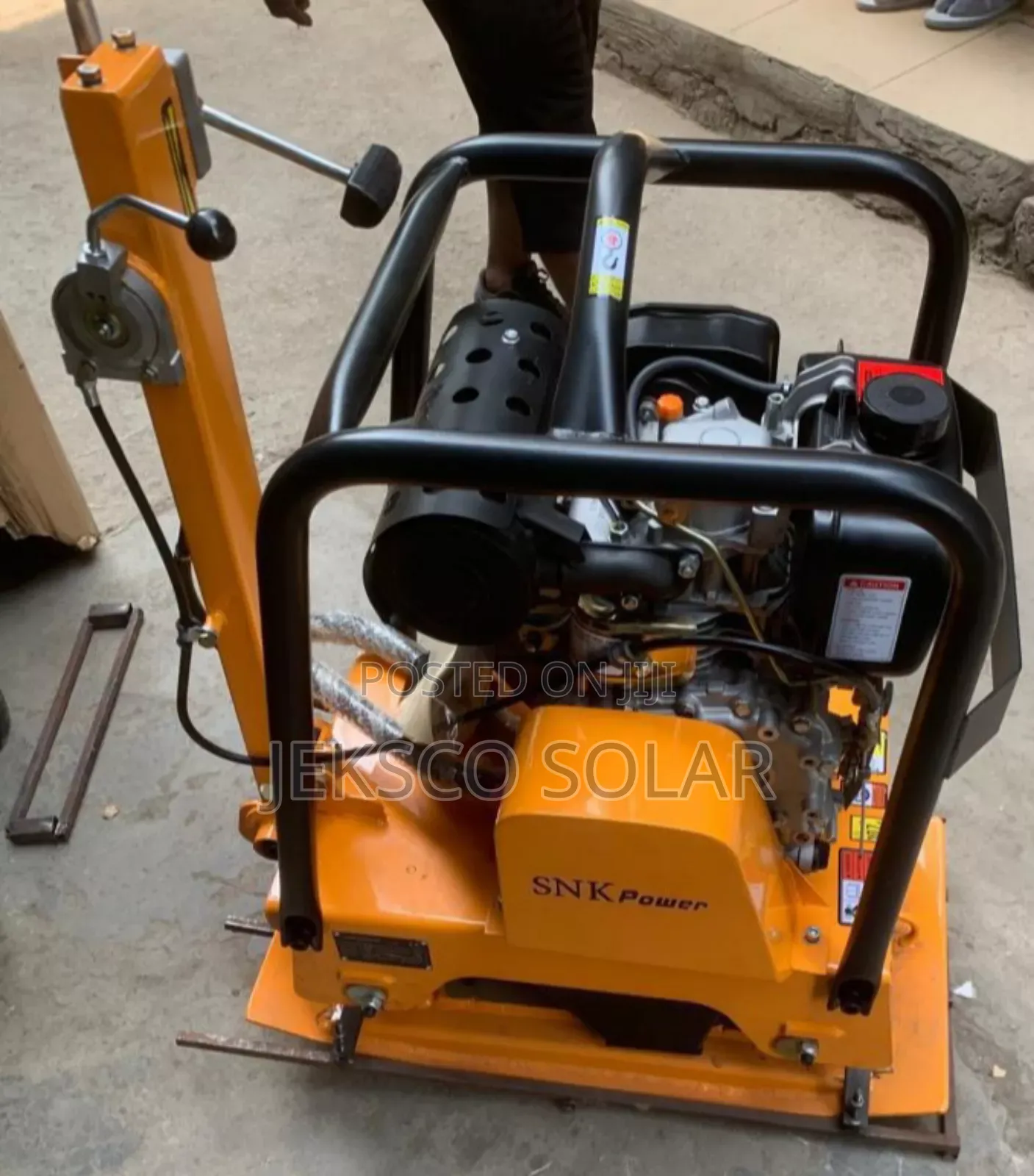 C180 Reversible Plate Compactor
