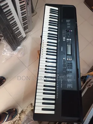 Yamaha Ew300 Keyboard
