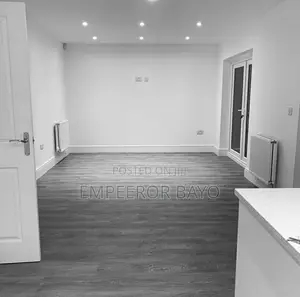 Vinyl Floor
