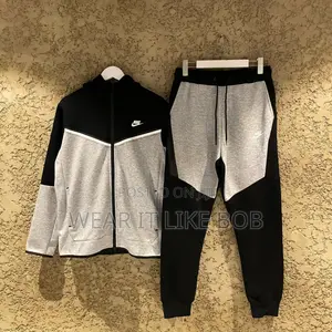 Photo - Authentic Nike Tech Fleece in 4 Designs