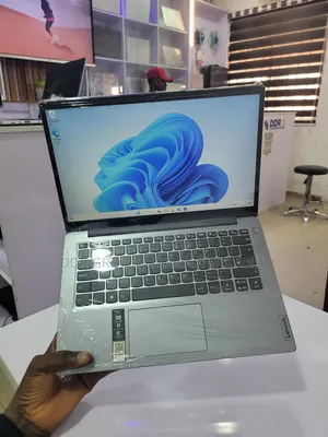 Photo - Laptop Lenovo Ideapad 3-14iil05 4GB Intel Core I3 SSD 256GB