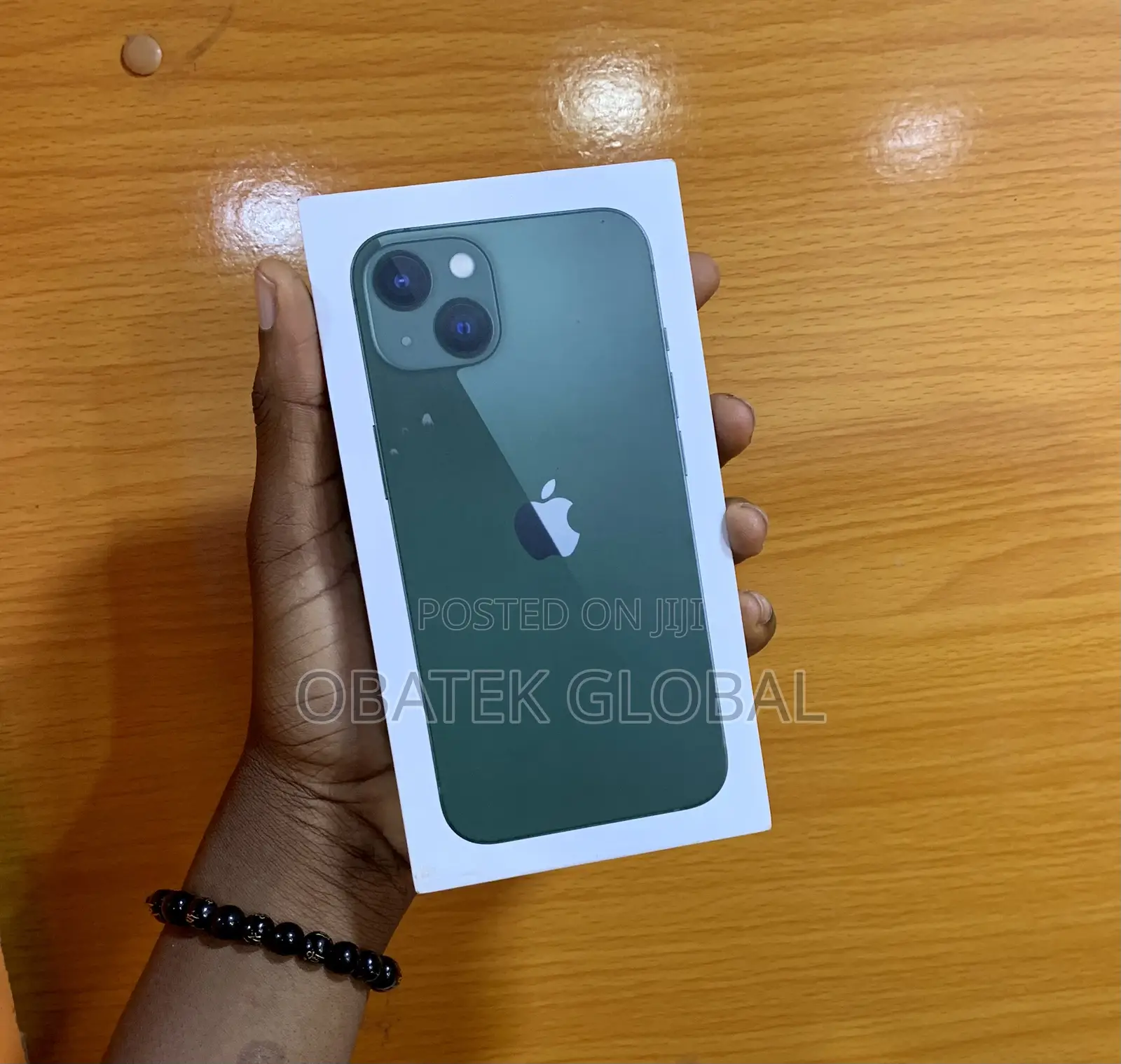 New Apple iPhone 13 128 GB Green