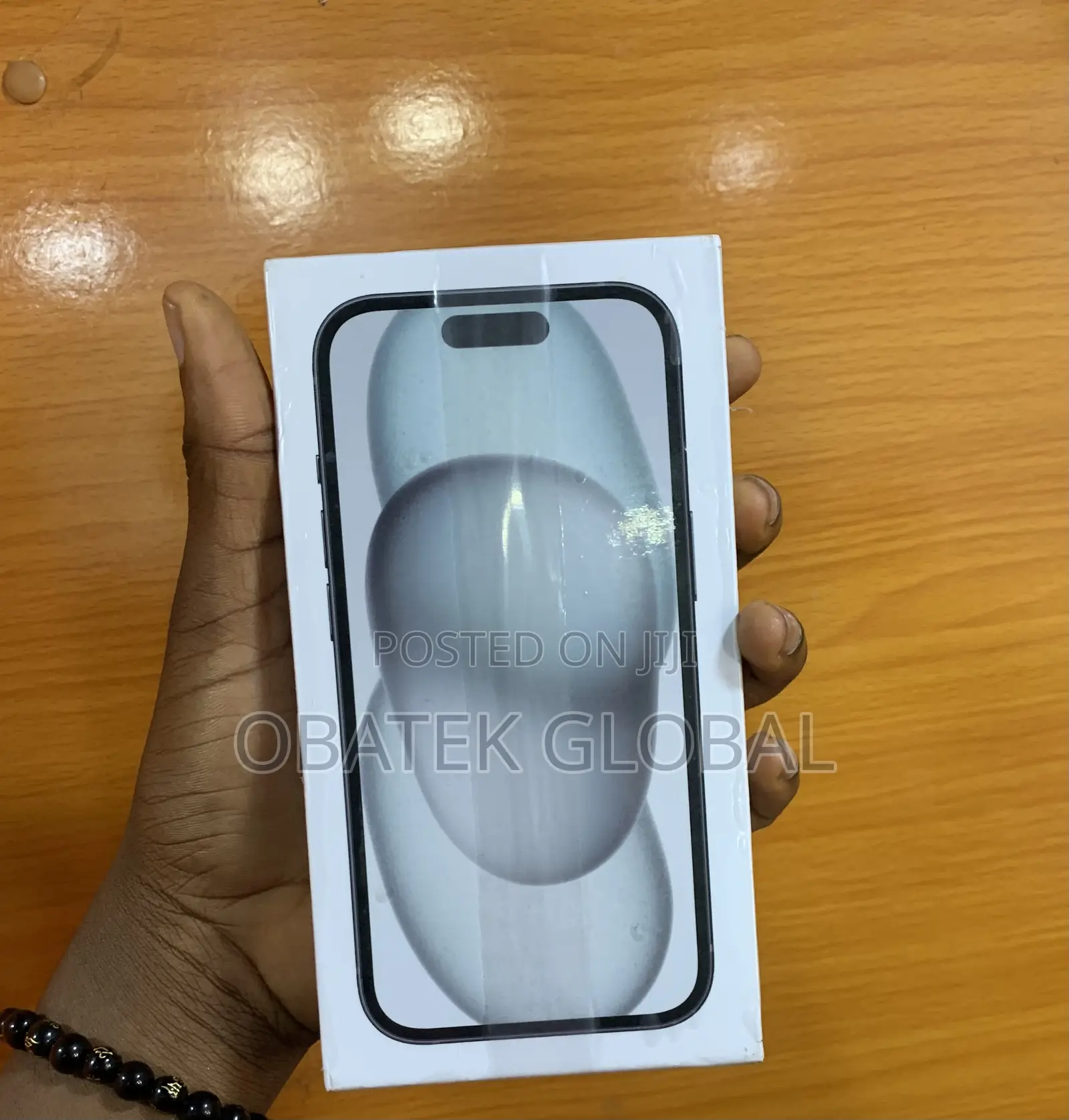 New Apple iPhone 15 128 GB Black