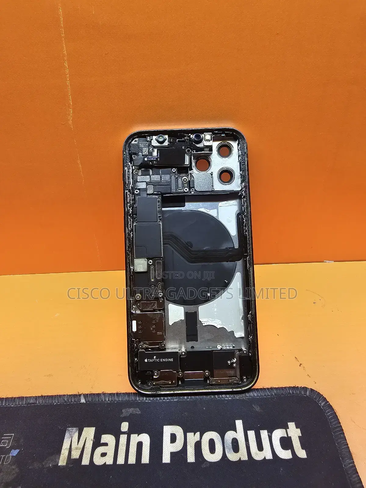 iPhone 12pro Follow Come Casing