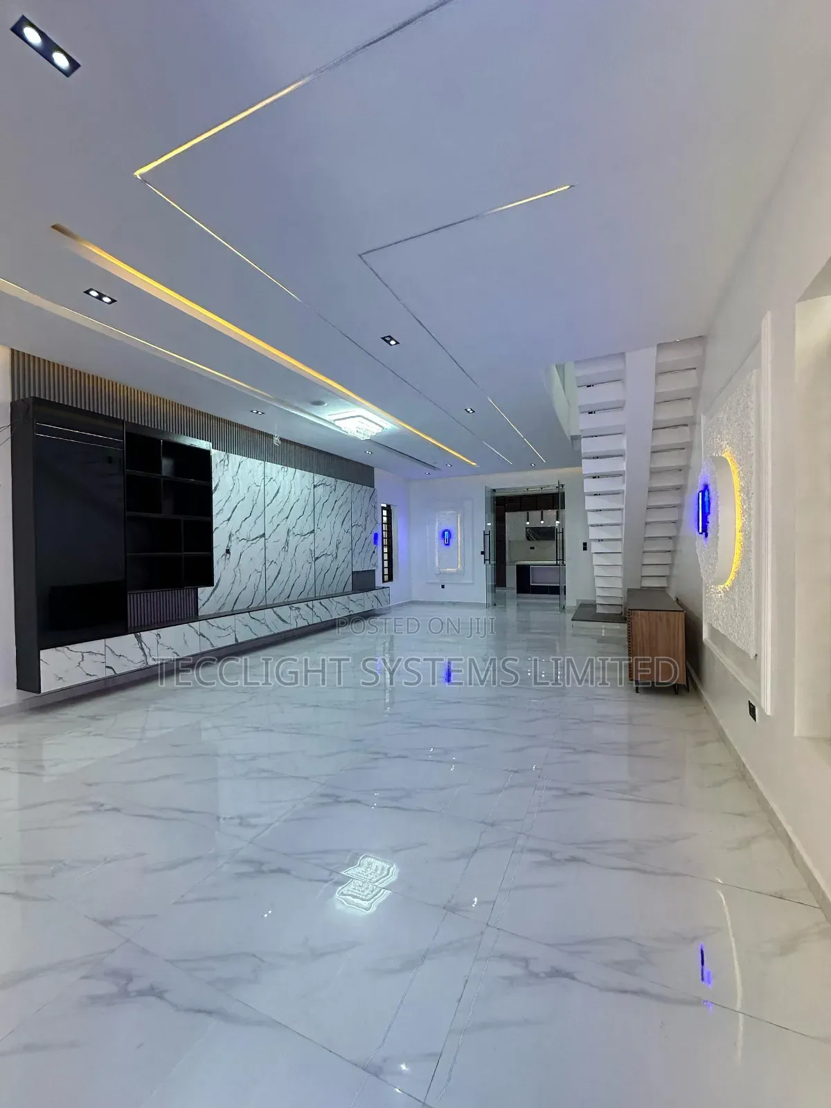 5bdrm Duplex in Ajah for sale