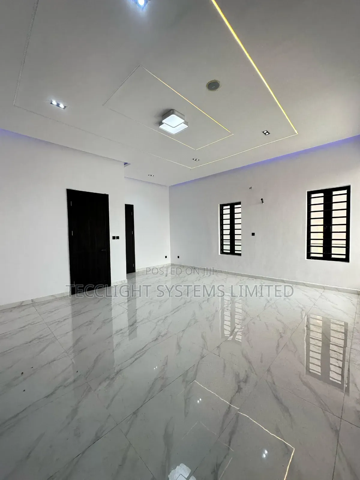 5bdrm Duplex in Ajah for sale
