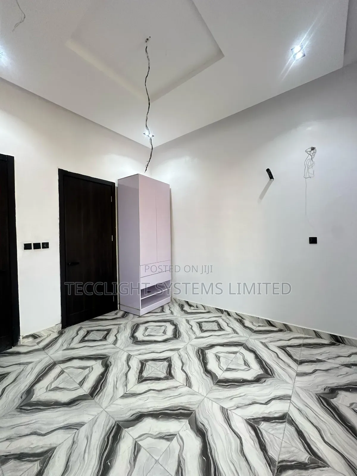 5bdrm Duplex in Ajah for sale