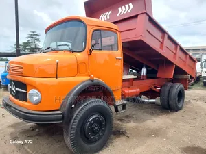 Benz 1513 Tipper 4x4 Auxiliary Foreign Used