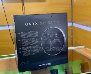 Onyx Studio 9