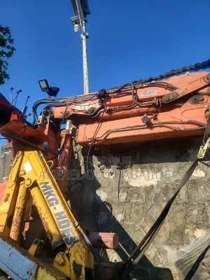 5ton and 6.5ton Crane Tokunbo