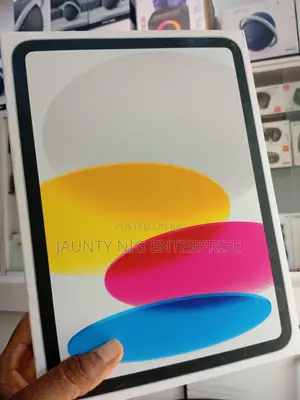 New Apple iPad Wi-Fi 64 GB Silver