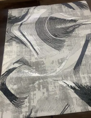4’ X 7’ Center Rug