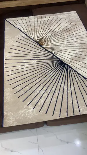 4’ X 7’ Center Rug