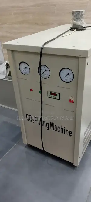 Co2 Refilling Machine