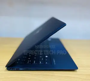 Laptop HP Dragonfly G1 16GB Intel Core I5 SSD 256GB