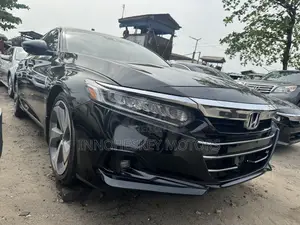 Honda Accord Touring 2.0T 2018 Black