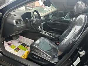 Honda Accord Touring 2.0T 2018 Black