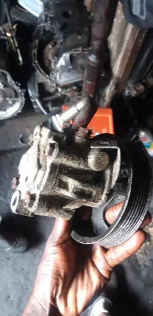 Power Steering Pump for Qx30