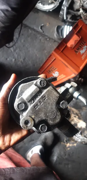 Power Steering Pump for Mitsubishi L200