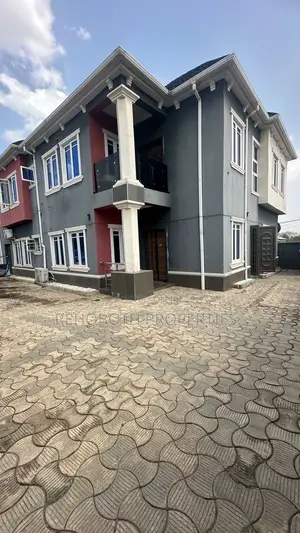 Photo - 12bdrm Block of Flats in Skyview Estate, Ido for sale