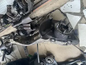 Range Rover 2014 Hub